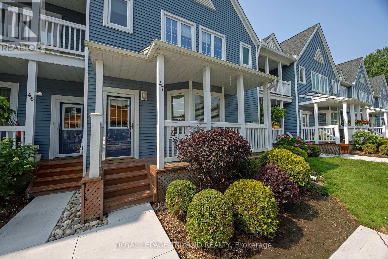 47 - 374 Front Street, Central Elgin, Ontario  N5L 1G1 - Photo 1 - X12339906