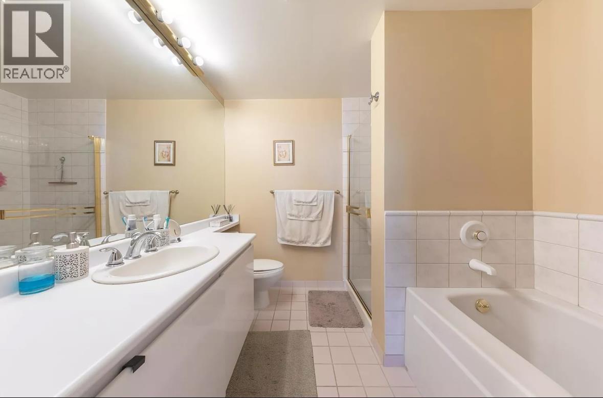 2401 6888 Station Hill Drive, Burnaby, British Columbia  V3N 4X5 - Photo 13 - R3012174