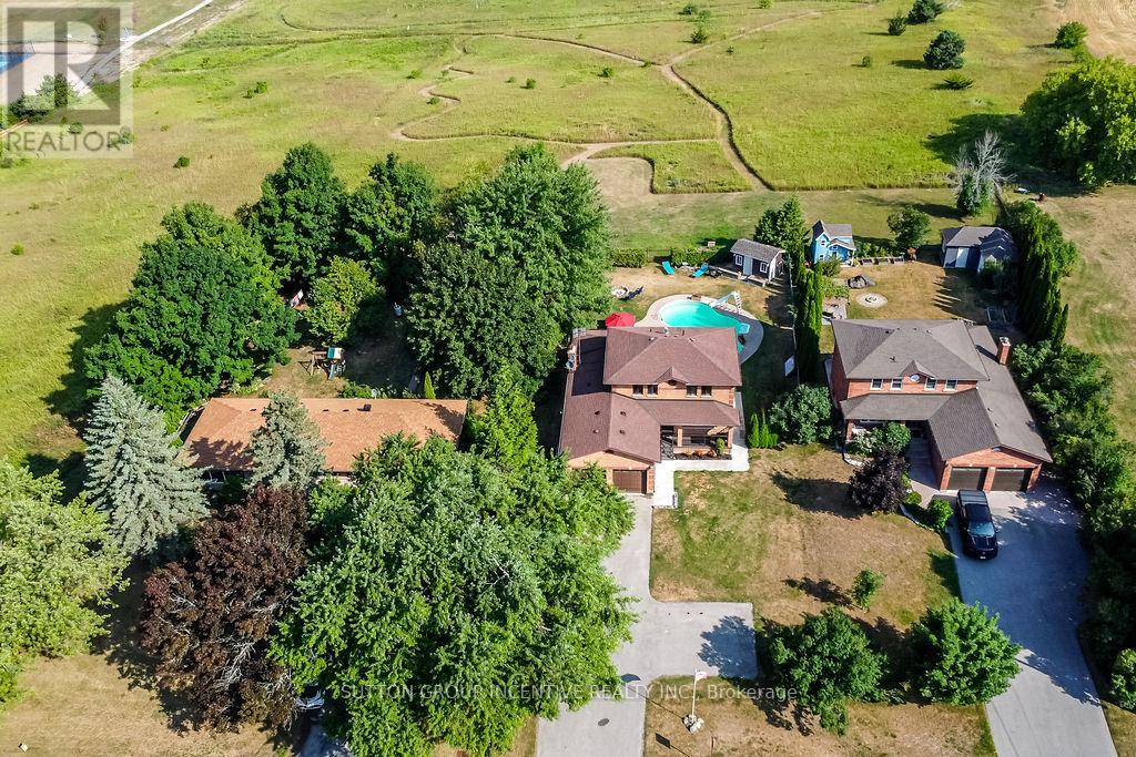 32 Church Street, Innisfil (Cookstown), Ontario  L0L 1L0 - Photo 4 - N12339834