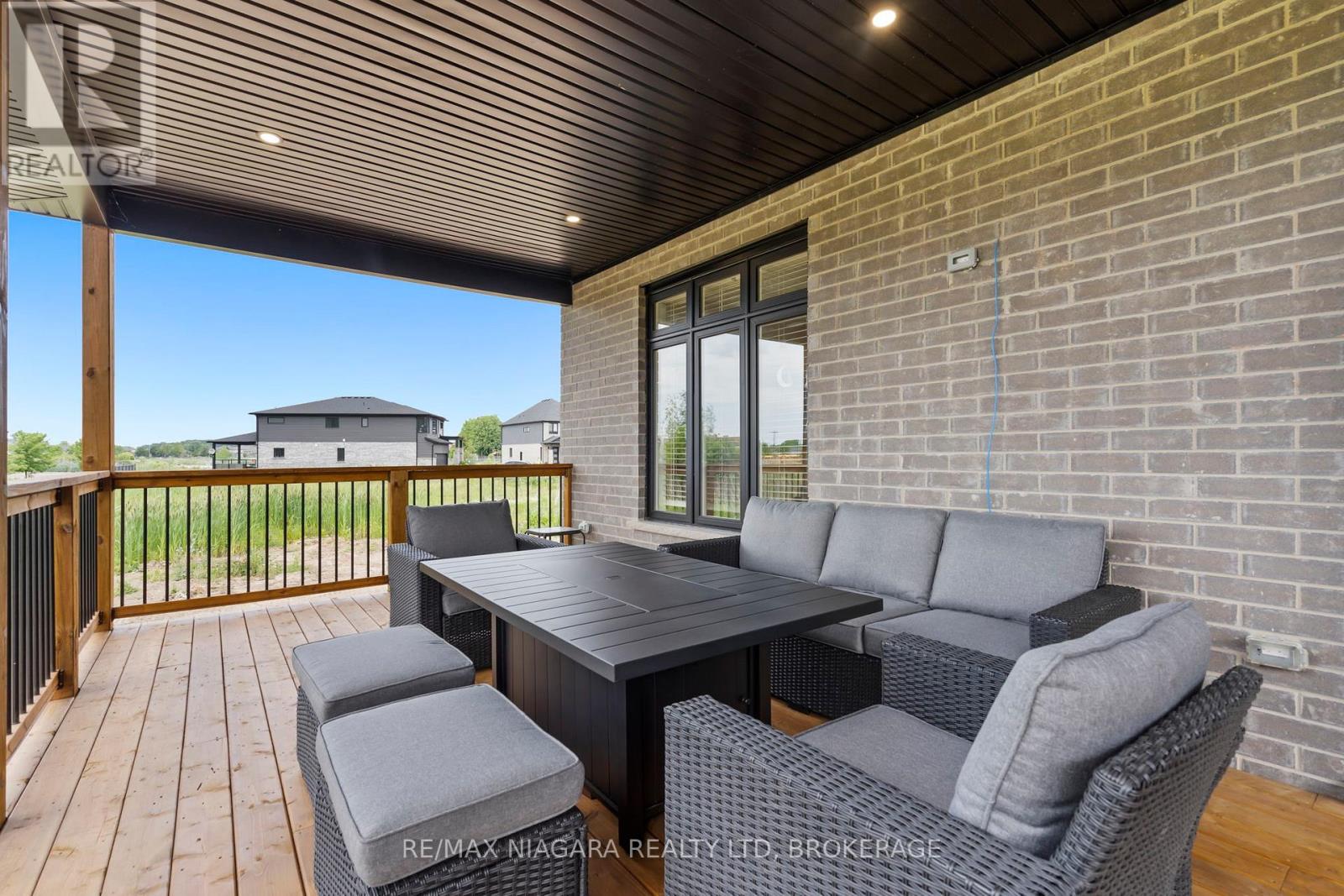 7341 Majestic Trail, Niagara Falls (Brown), Ontario  L2H 0K7 - Photo 38 - X12339868