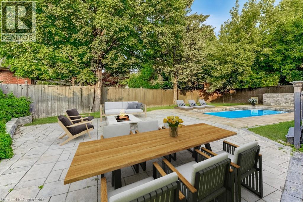 Property at 489 WILLIS Drive image 2