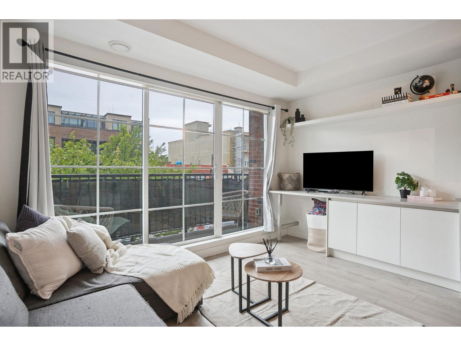205 2141 E Hastings Street, Vancouver, British Columbia  V5L 1V2 - Photo 8 - R3036220