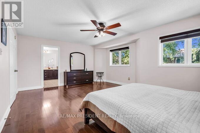 1466 Willowvale Gardens, Mississauga, Ontario  L5V 1T7 - Photo 23 - W12339783