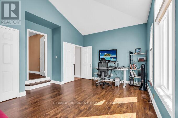 1466 Willowvale Gardens, Mississauga, Ontario  L5V 1T7 - Photo 30 - W12339783