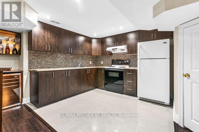 1466 Willowvale Gardens, Mississauga, Ontario  L5V 1T7 - Photo 40 - W12339783
