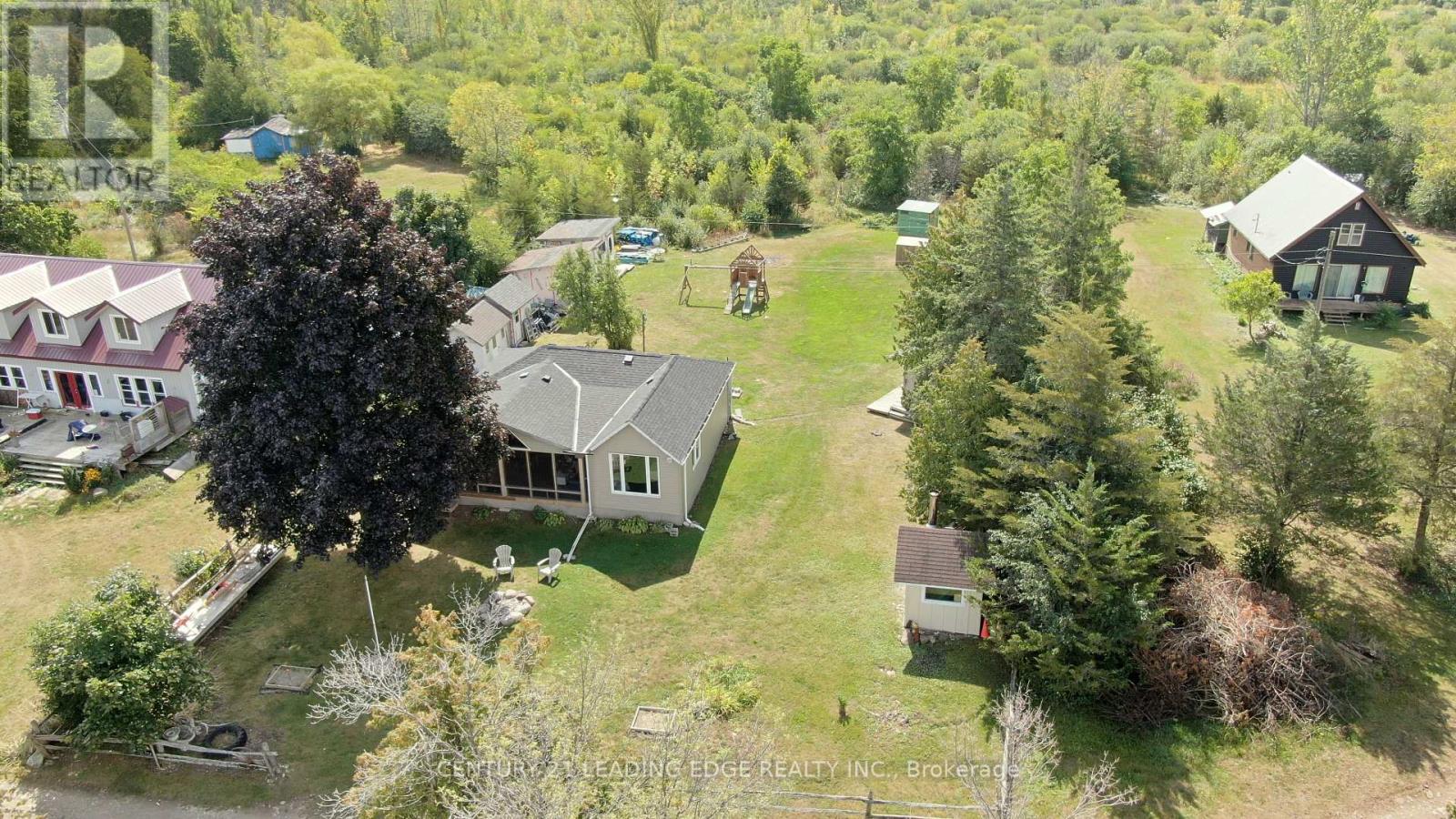 40586b Shore Rd Allowance Road, Brock, Ontario  L0K 1A0 - Photo 4 - N12132809
