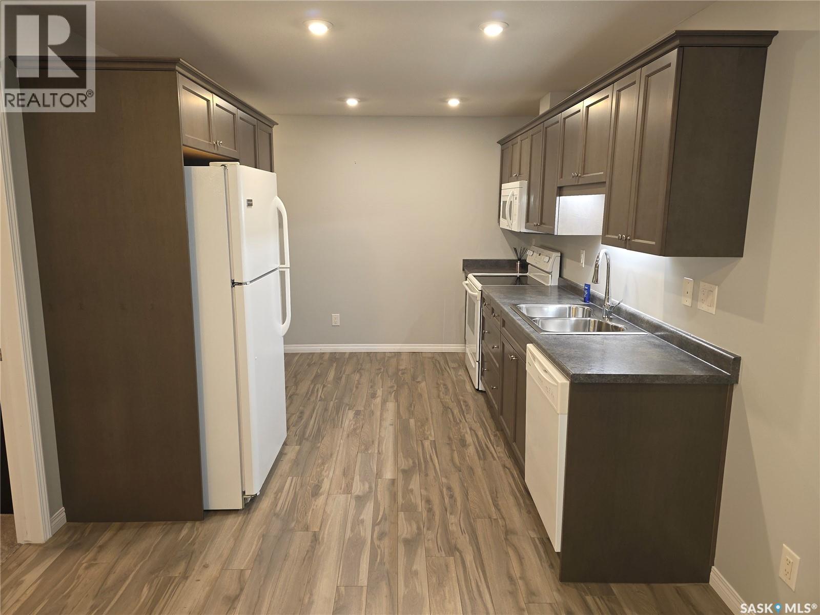 307 923 Kristjanson Road, Saskatoon, Saskatchewan  S7S 0A9 - Photo 7 - SK015111