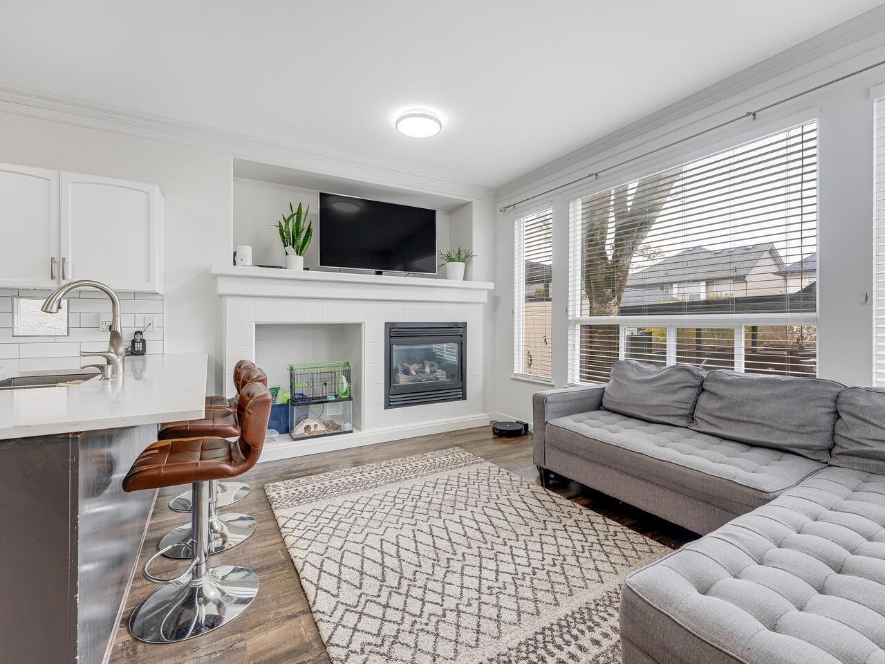 18529 67a Avenue, Surrey, British Columbia  V3S 9B5 - Photo 5 - R3036212