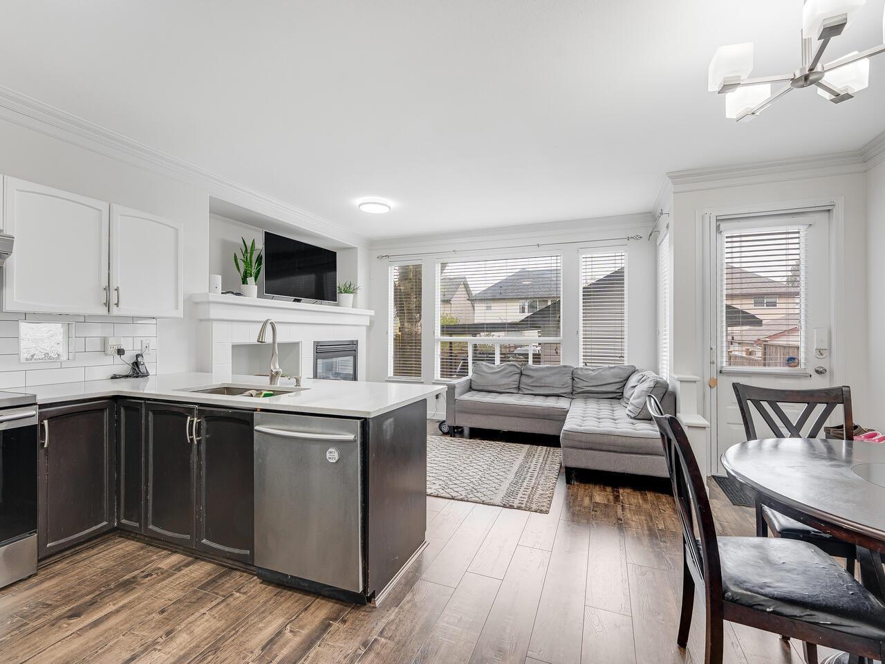 18529 67a Avenue, Surrey, British Columbia  V3S 9B5 - Photo 10 - R3036212