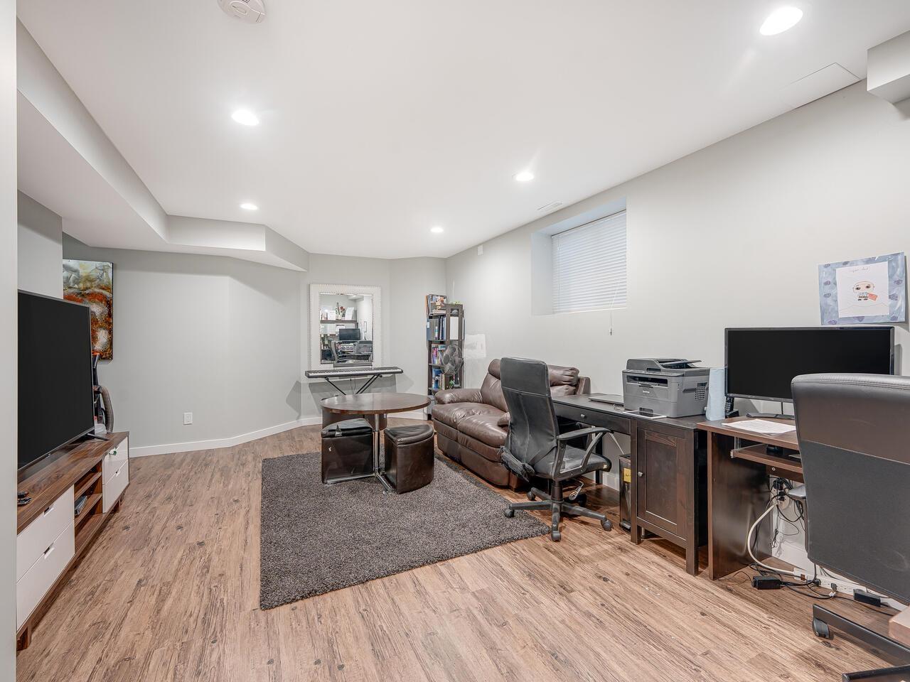18529 67a Avenue, Surrey, British Columbia  V3S 9B5 - Photo 11 - R3036212