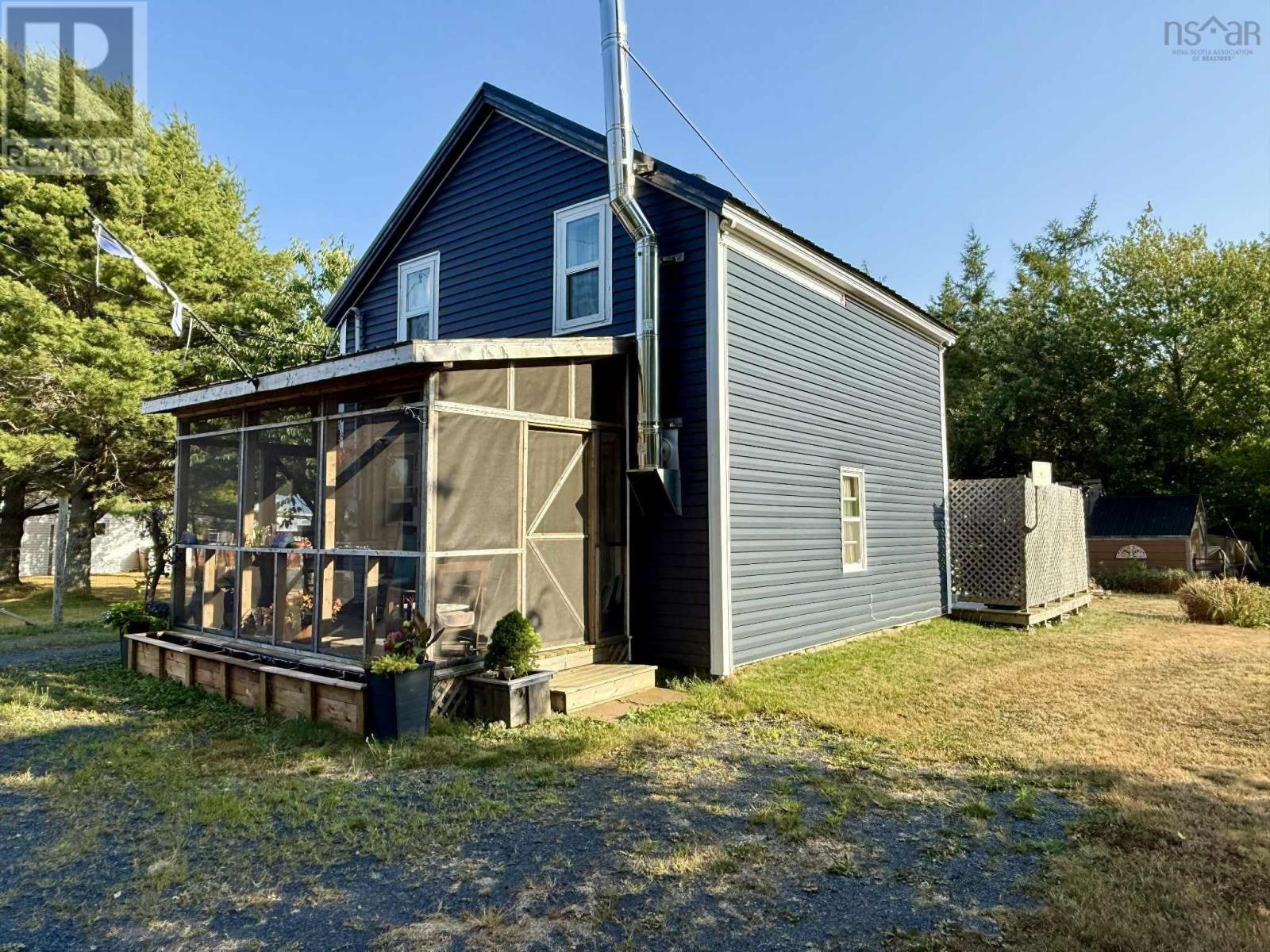 280 Two Island Road, Parrsboro, Nova Scotia  B0M 1S0 - Photo 1 - 202520368