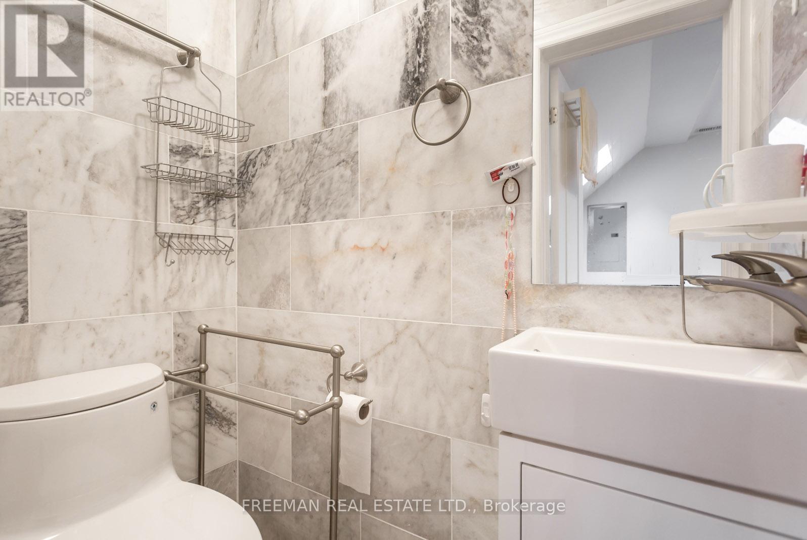 426 Brunswick Avenue, Toronto, Ontario  M5R 2Z4 - Photo 10 - C12339875