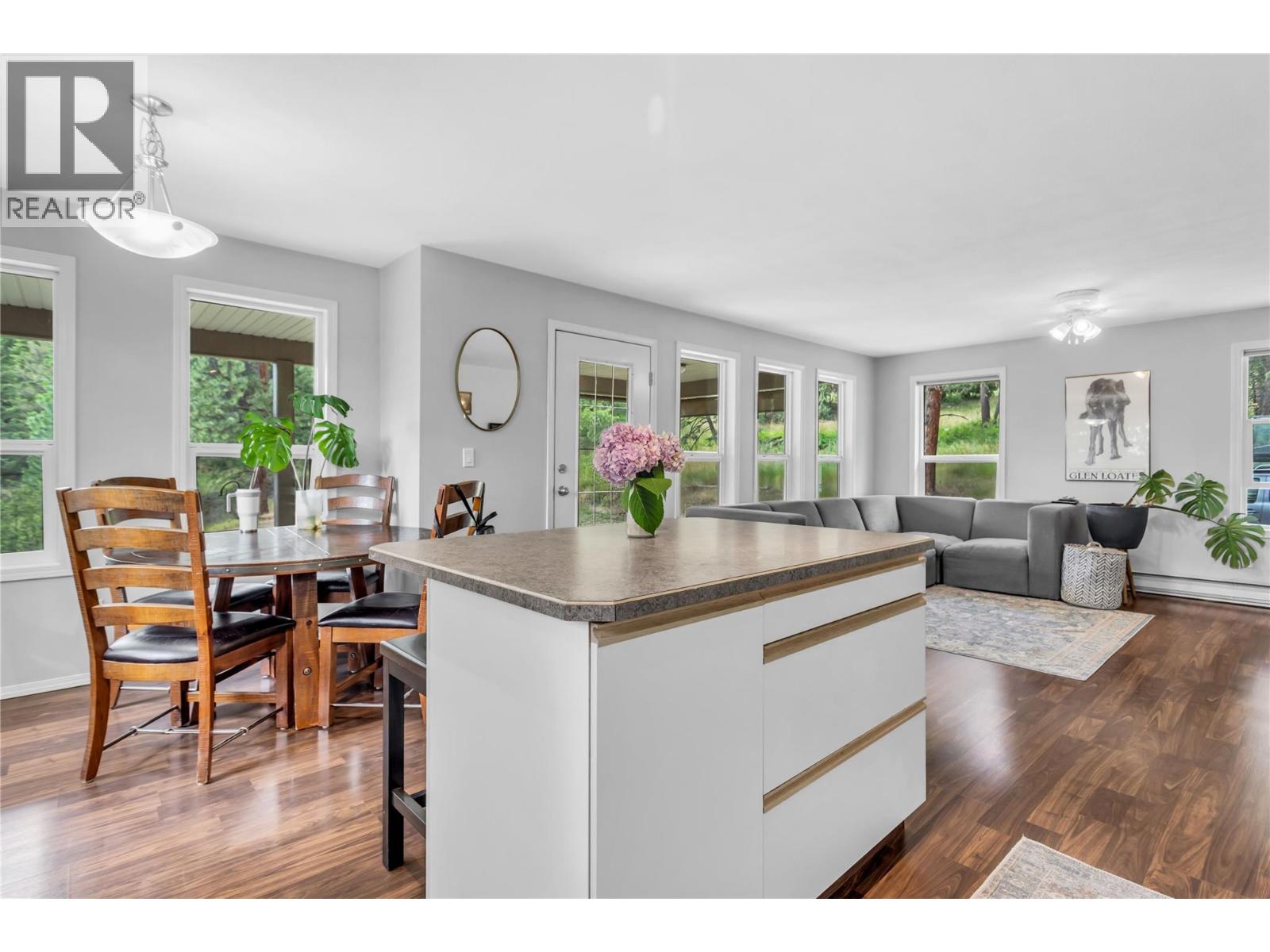 5738 Goudie Road, Kelowna, British Columbia  V1P 1M4 - Photo 67 - 10355090