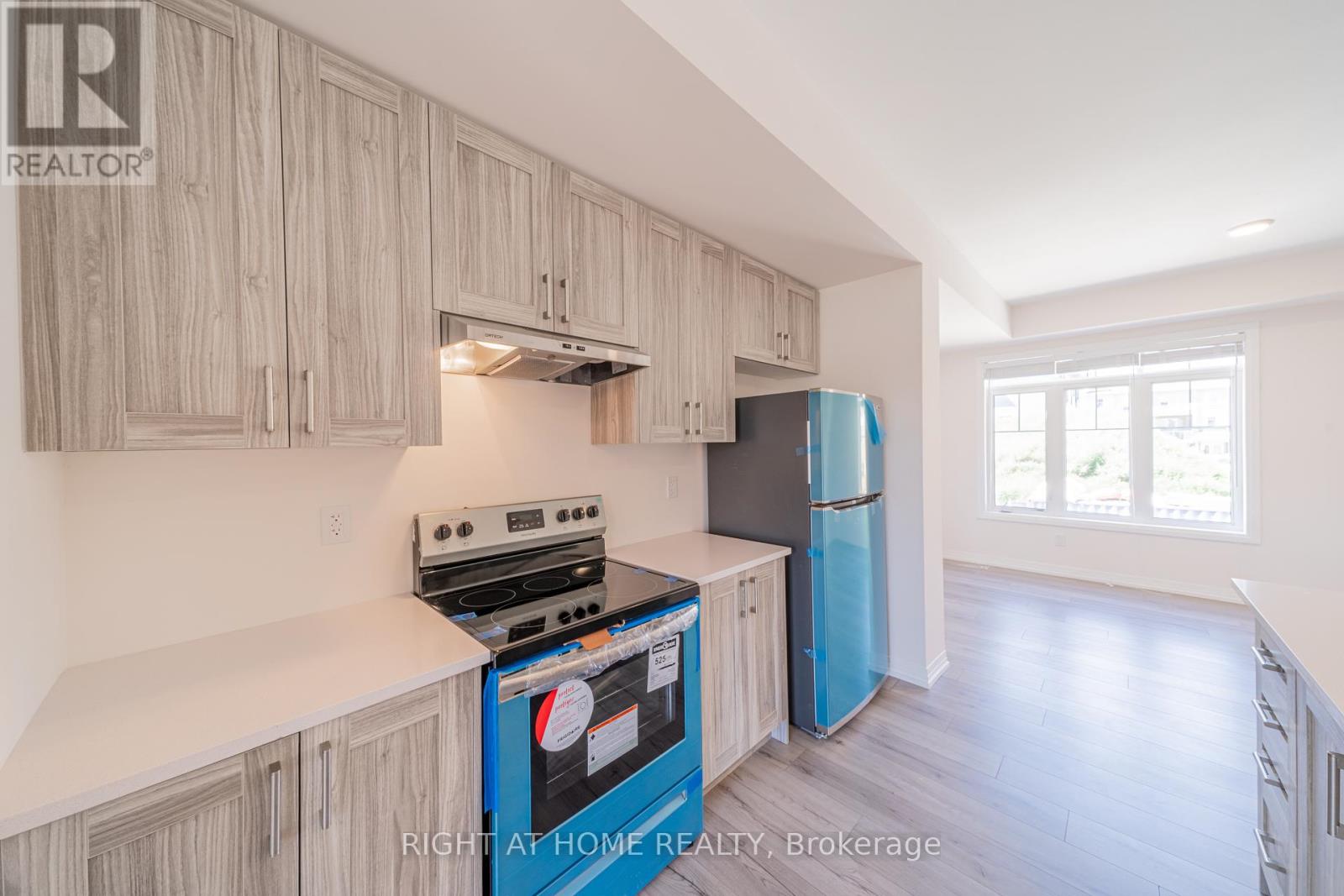 71 Bavin Street, Clarington, Ontario  L1C 7H5 - Photo 10 - E12339895