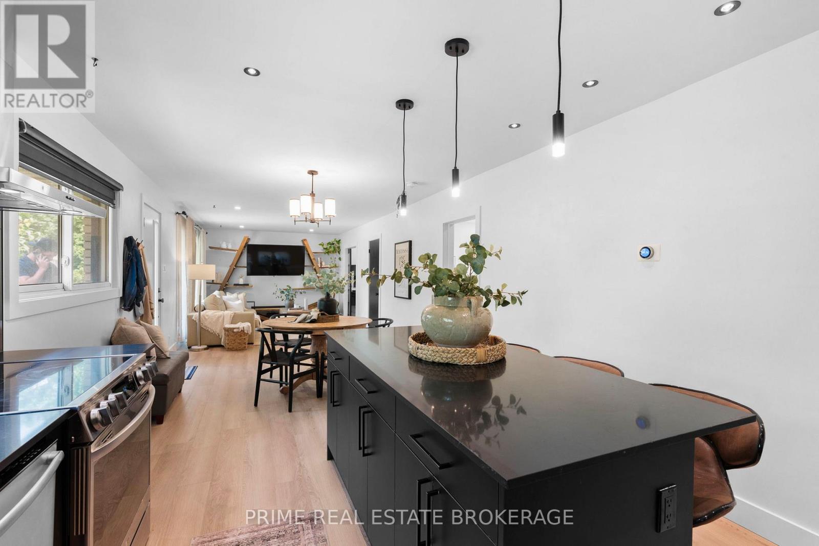 183 Burlington Street, London South, Ontario  N5Z 3V9 - Photo 13 - X12339920