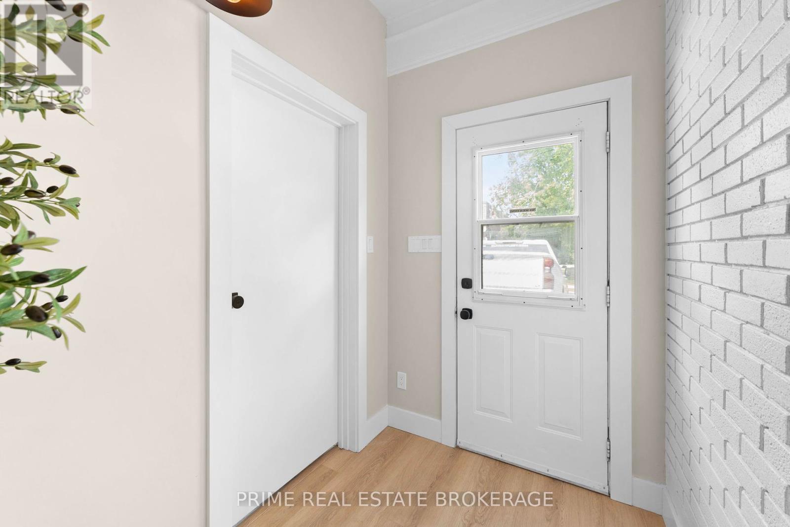 183 Burlington Street, London South, Ontario  N5Z 3V9 - Photo 22 - X12339920