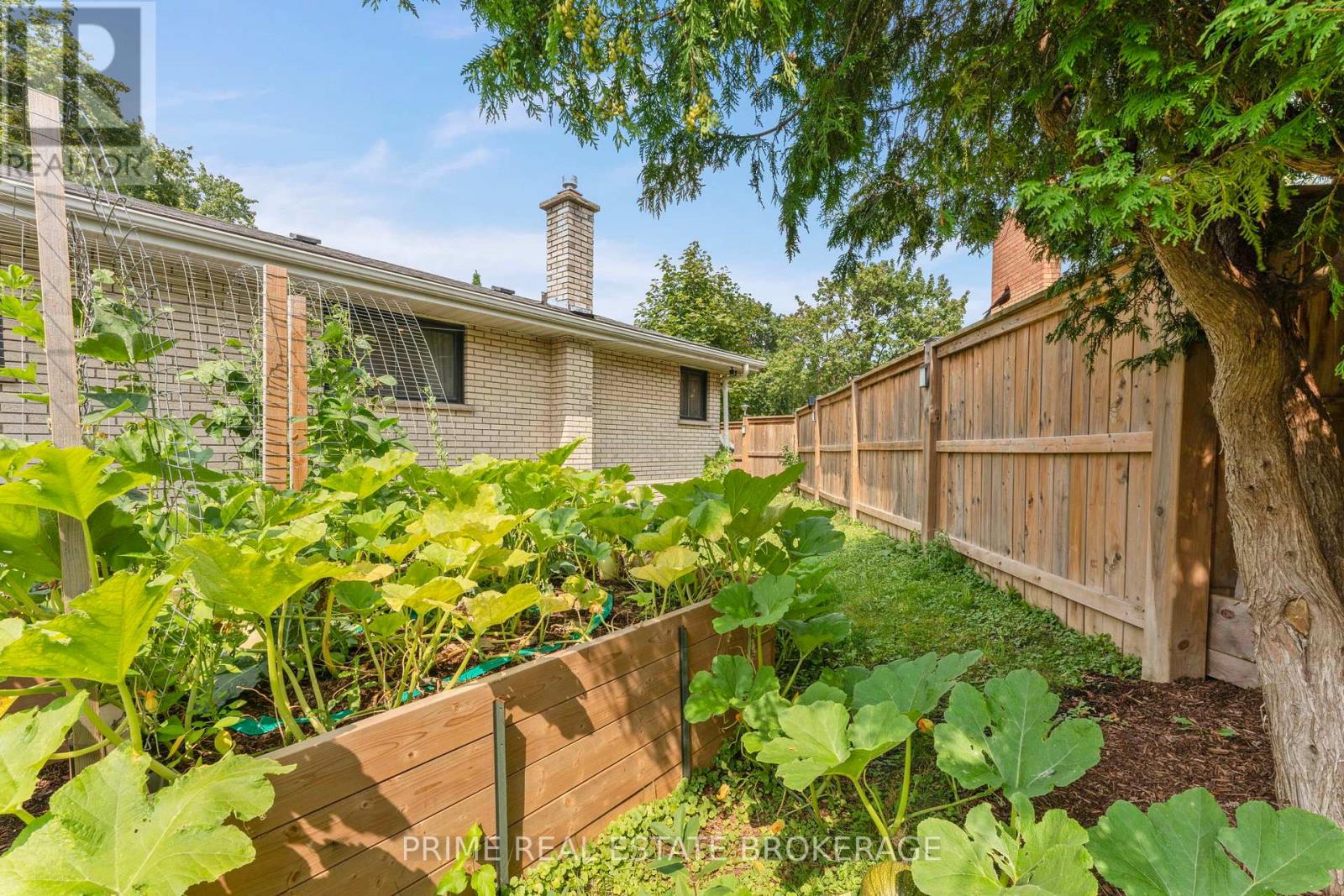 183 Burlington Street, London South, Ontario  N5Z 3V9 - Photo 47 - X12339920