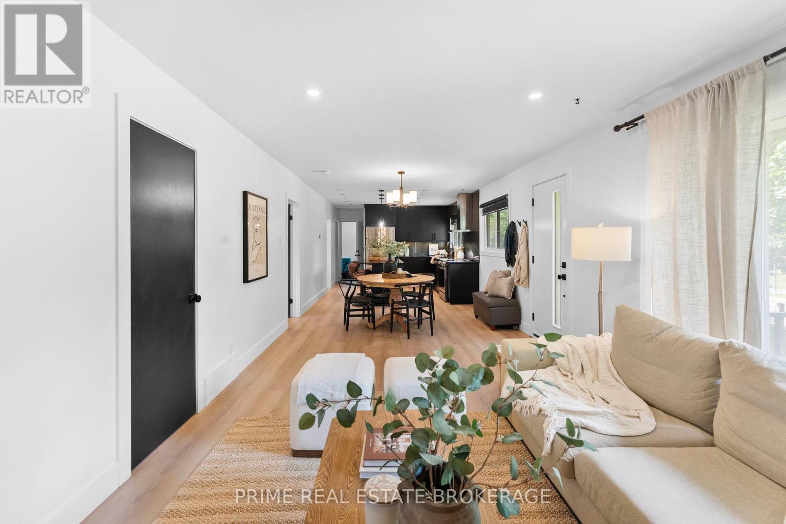 183 Burlington Street, London South, Ontario  N5Z 3V9 - Photo 5 - X12339920