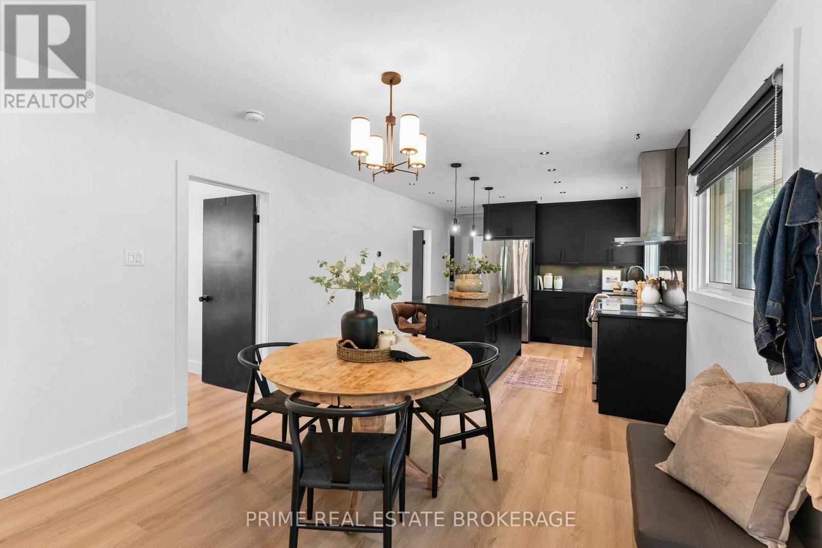 183 Burlington Street, London South, Ontario  N5Z 3V9 - Photo 9 - X12339920