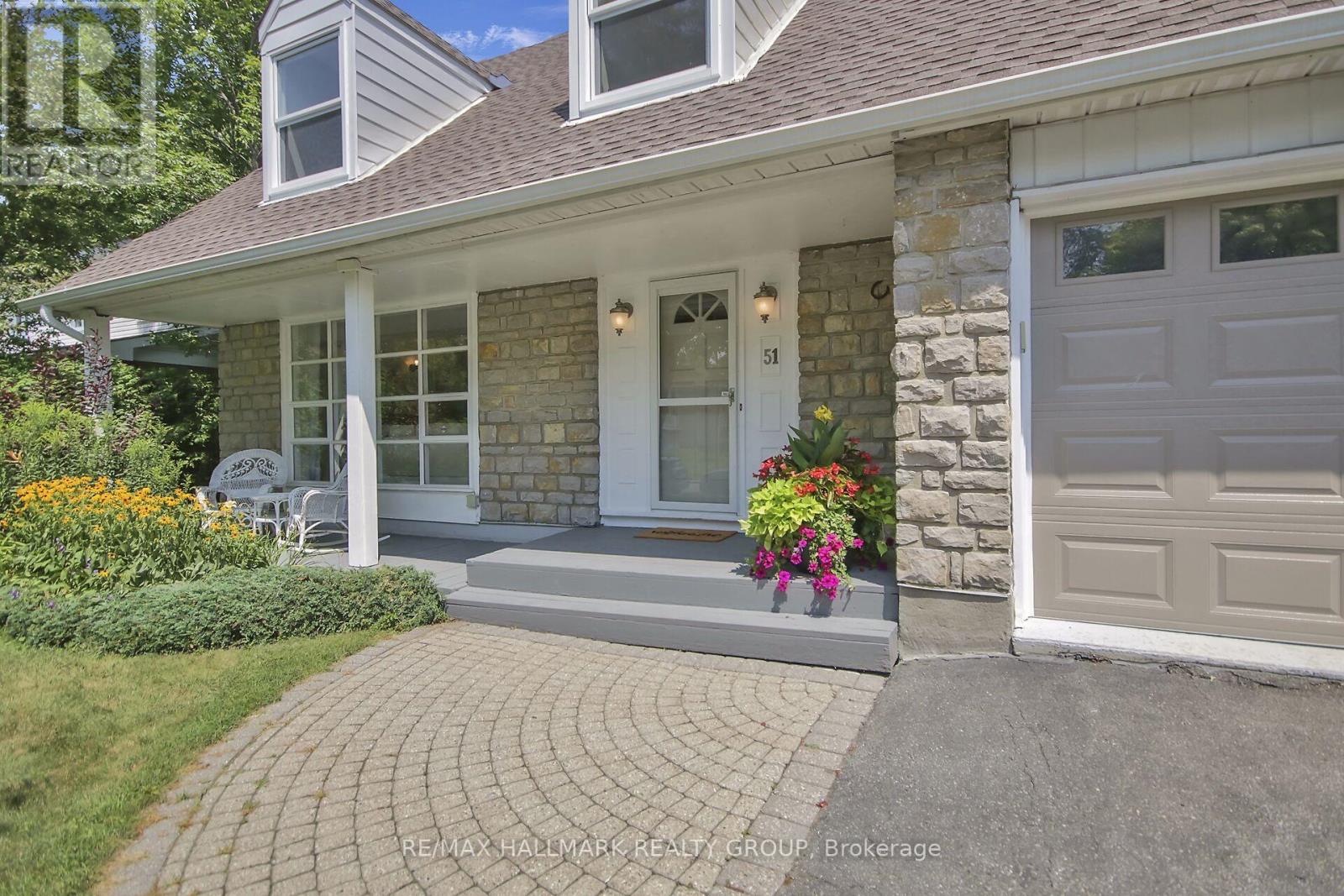 Property at 51 CHARKAY STREET image 4