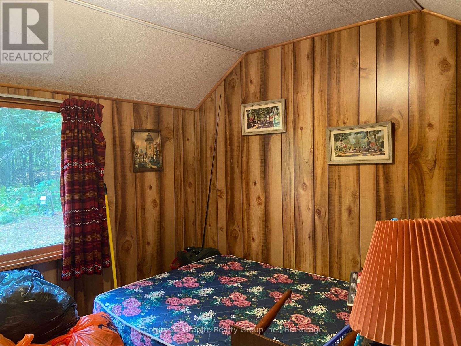 1035 Nawautin Lane, Minden Hills, Ontario  K0M 2K0 - Photo 12 - X12337264