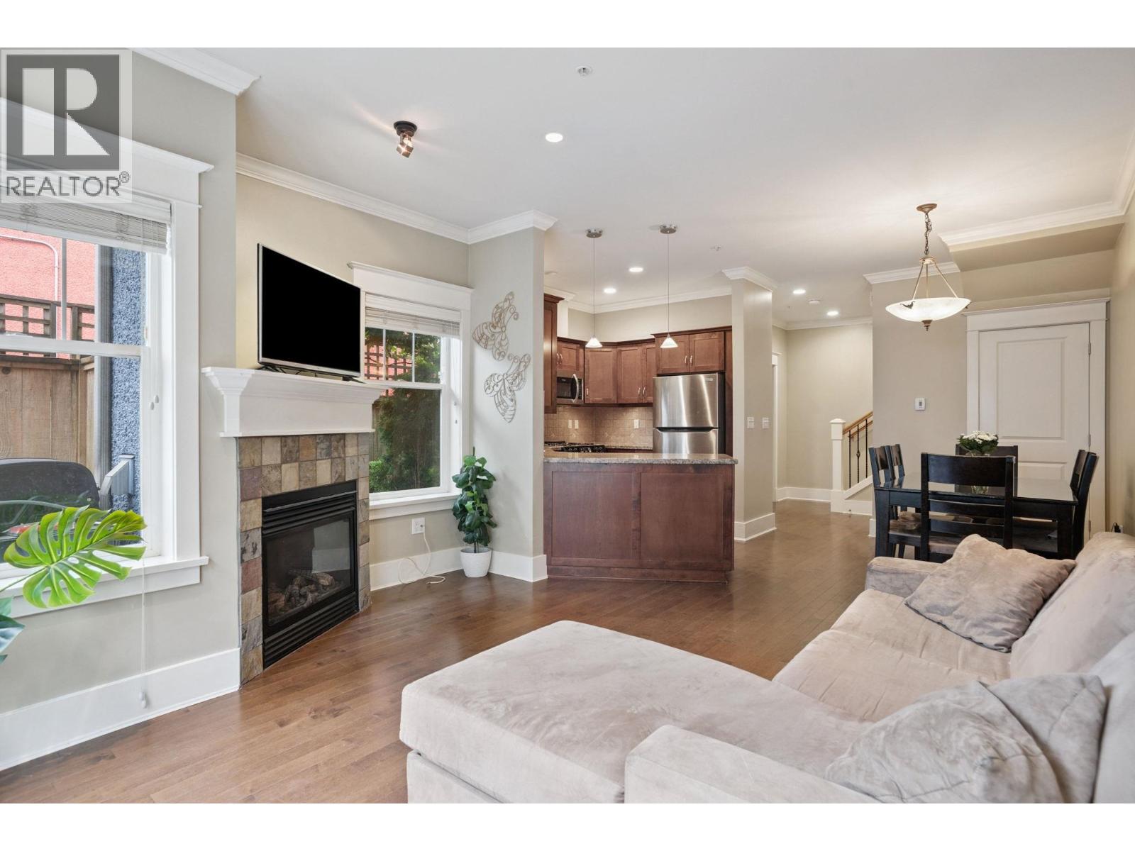 49 E 13th Avenue, Vancouver, British Columbia  V5T 2K2 - Photo 6 - R3026327