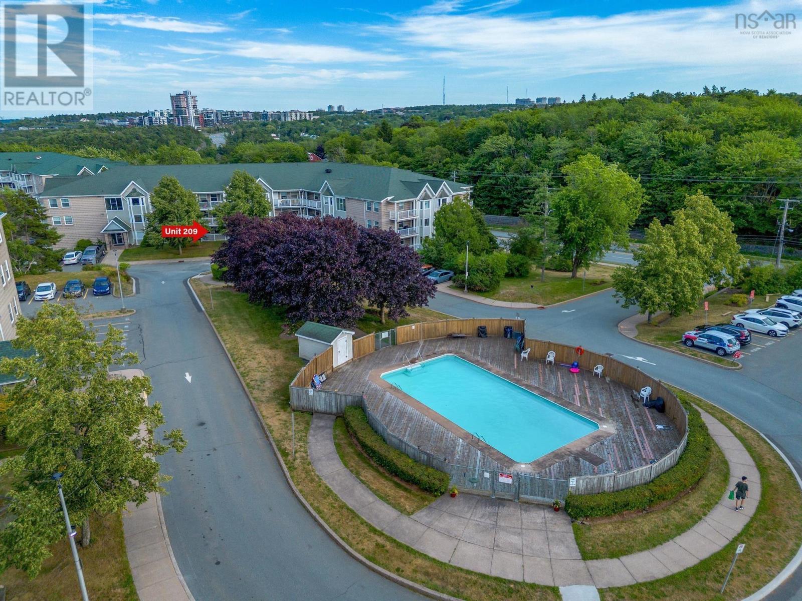 209 83 Kearney Lake Road, Halifax, Nova Scotia  B3M 4E6 - Photo 1 - 202512896