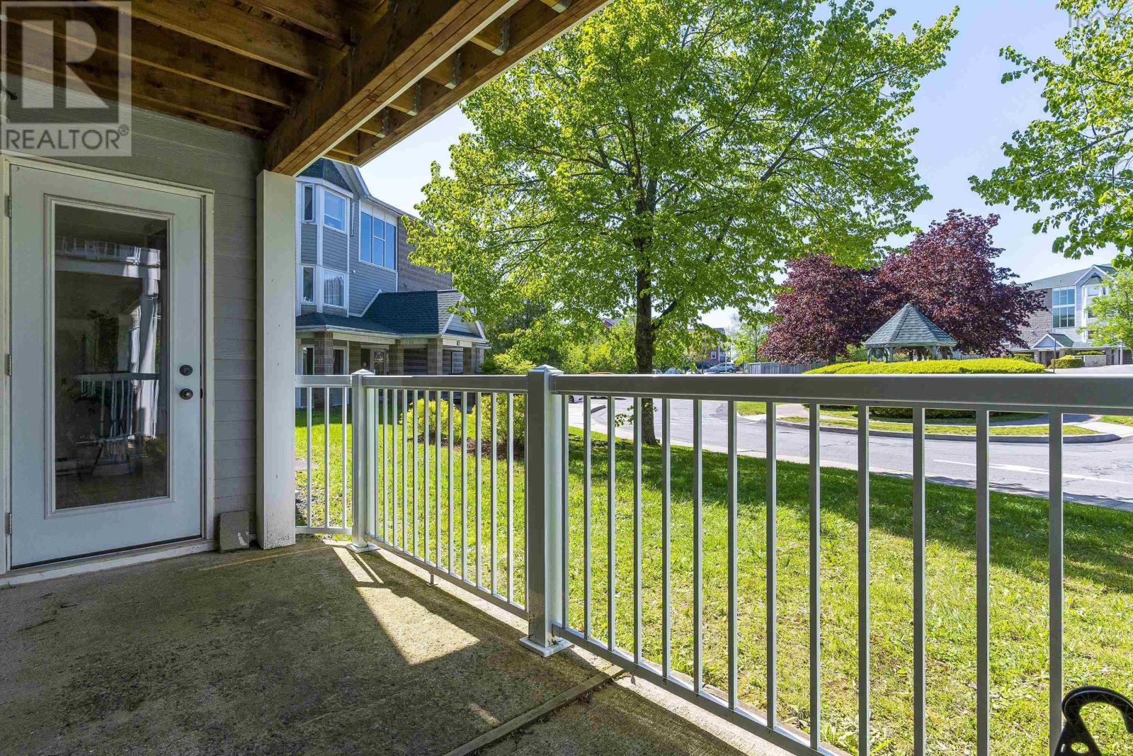 209 83 Kearney Lake Road, Halifax, Nova Scotia  B3M 4E6 - Photo 4 - 202512896