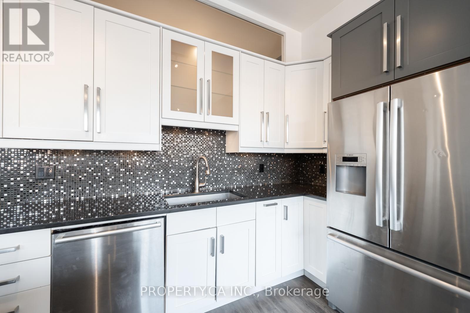 806 - 700 King Street W, Toronto, Ontario  M5V 2Y6 - Photo 6 - C12339938