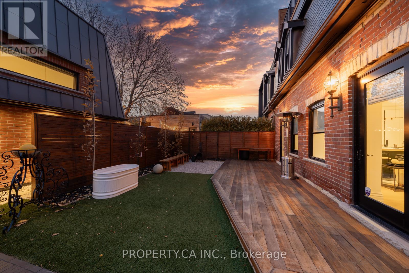 Main House - 38 Beaconsfield Avenue, Toronto, Ontario  M6J 3H9 - Photo 38 - C12339959