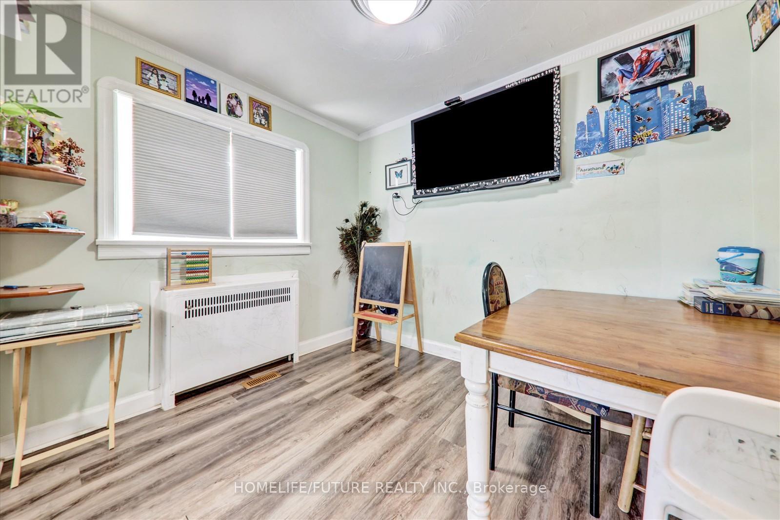 90 Quebec Street, Oshawa, Ontario  L1H 2K5 - Photo 10 - E12340036
