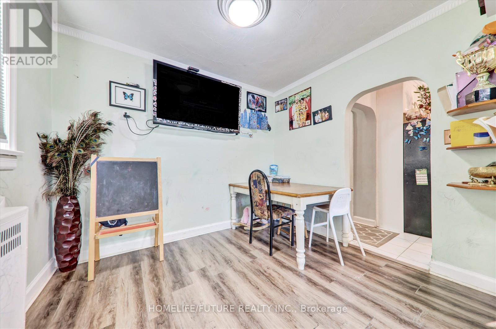 90 Quebec Street, Oshawa, Ontario  L1H 2K5 - Photo 11 - E12340036