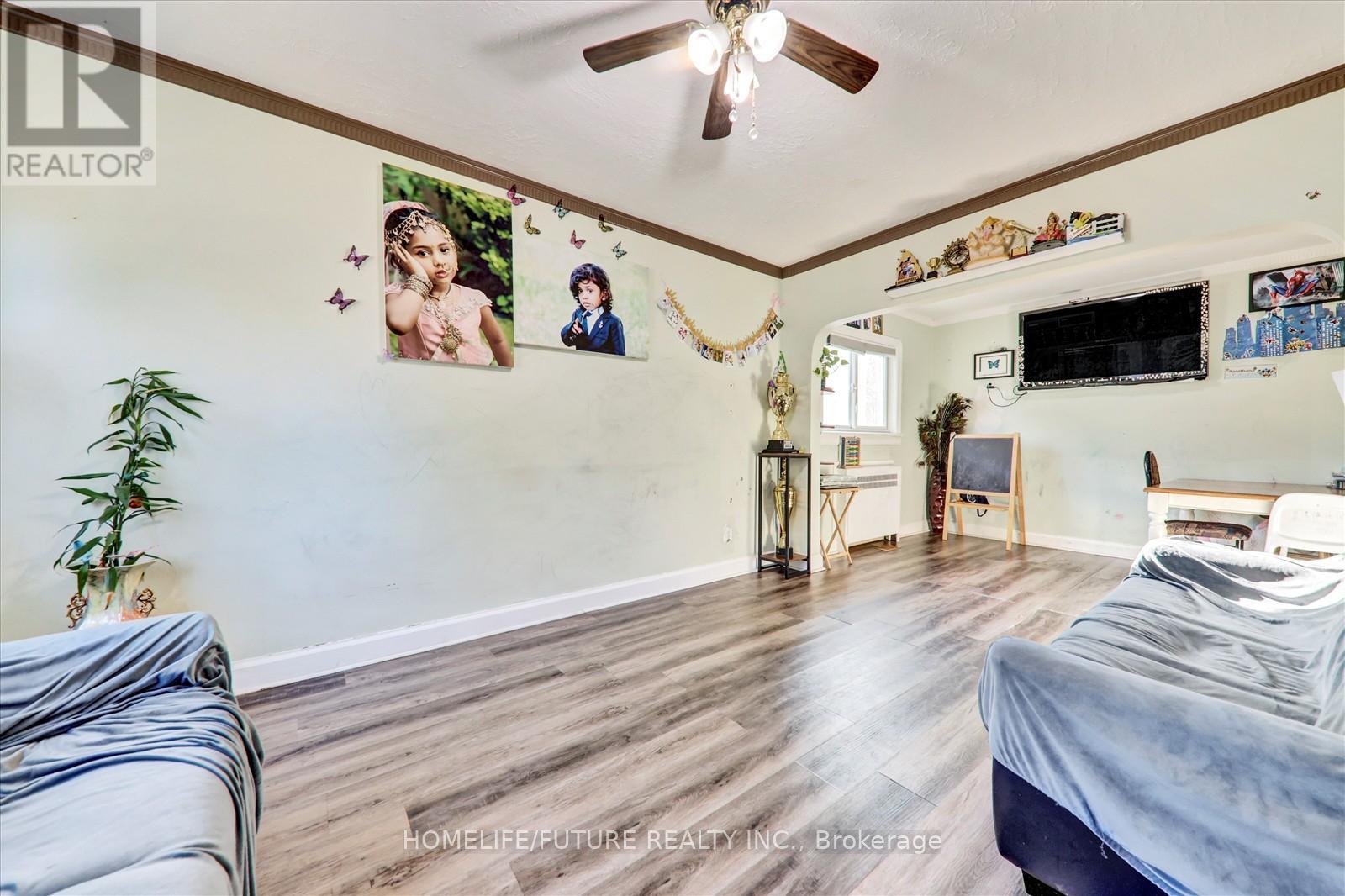 90 Quebec Street, Oshawa, Ontario  L1H 2K5 - Photo 7 - E12340036