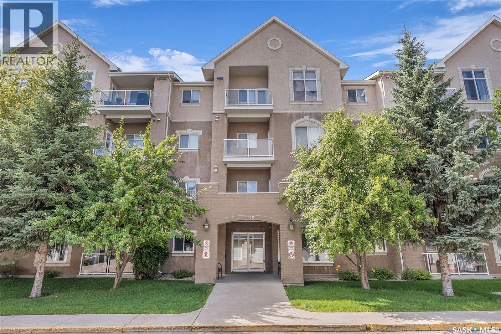 Property at 414 235 Herold TERRACE image 1