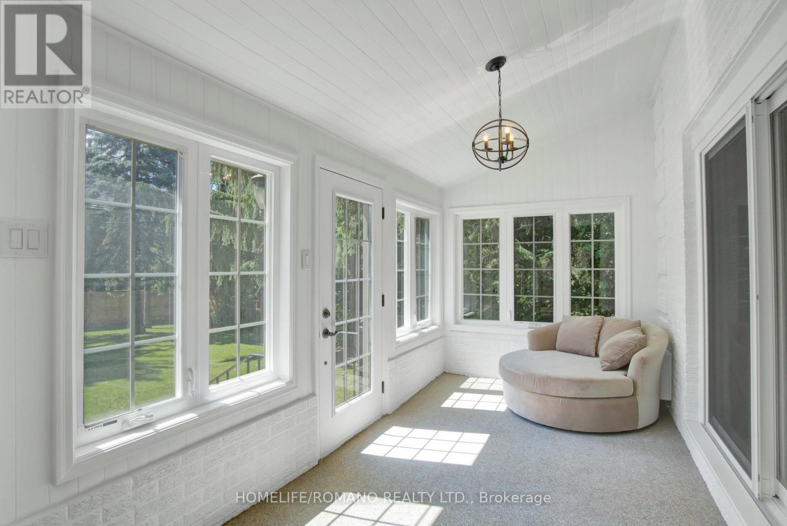 12 Hedgerow Lane, Vaughan, Ontario  L0J 1C0 - Photo 25 - N12340024