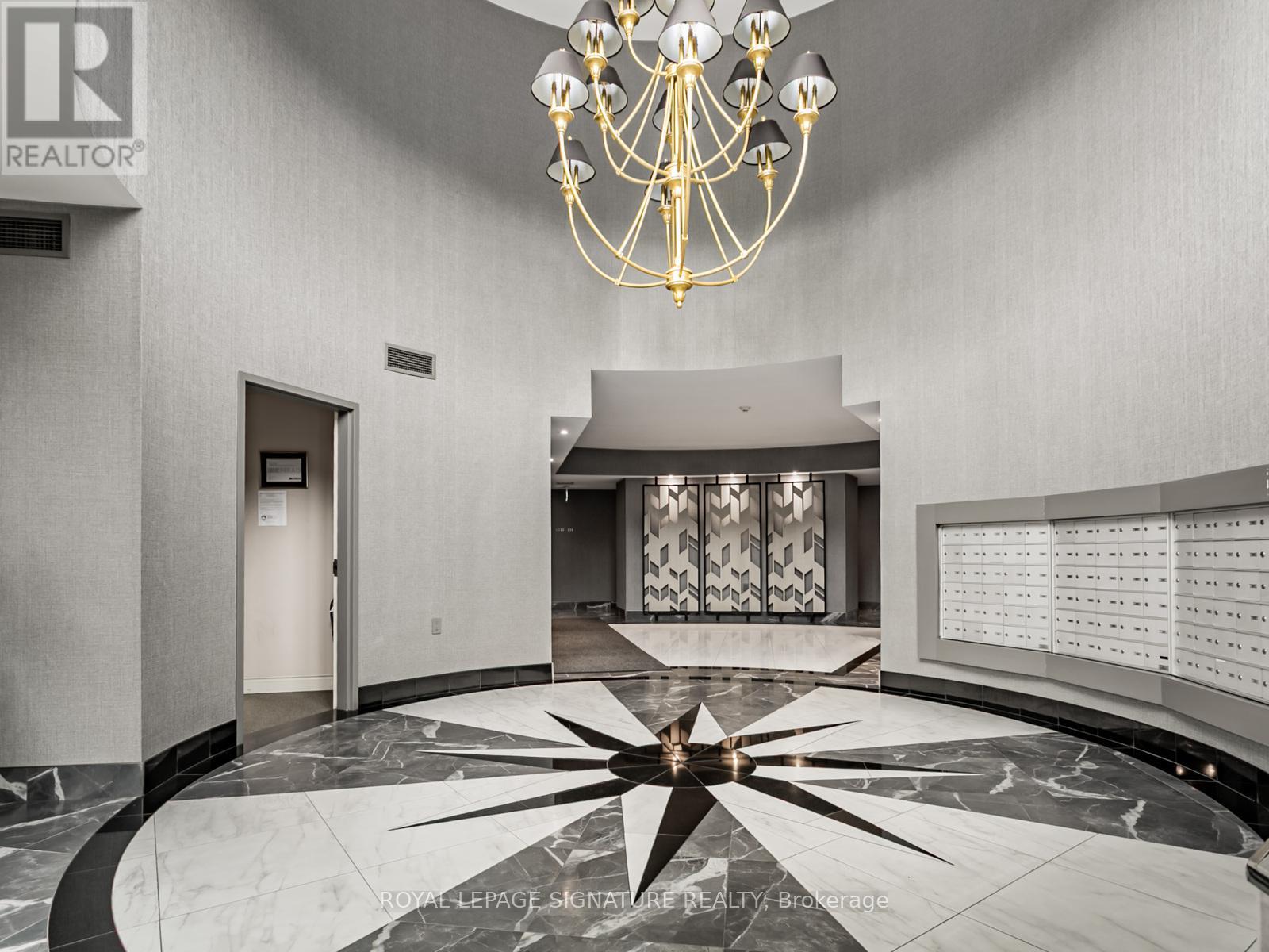 Property at 326 - 8201 ISLINGTON AVENUE image 3