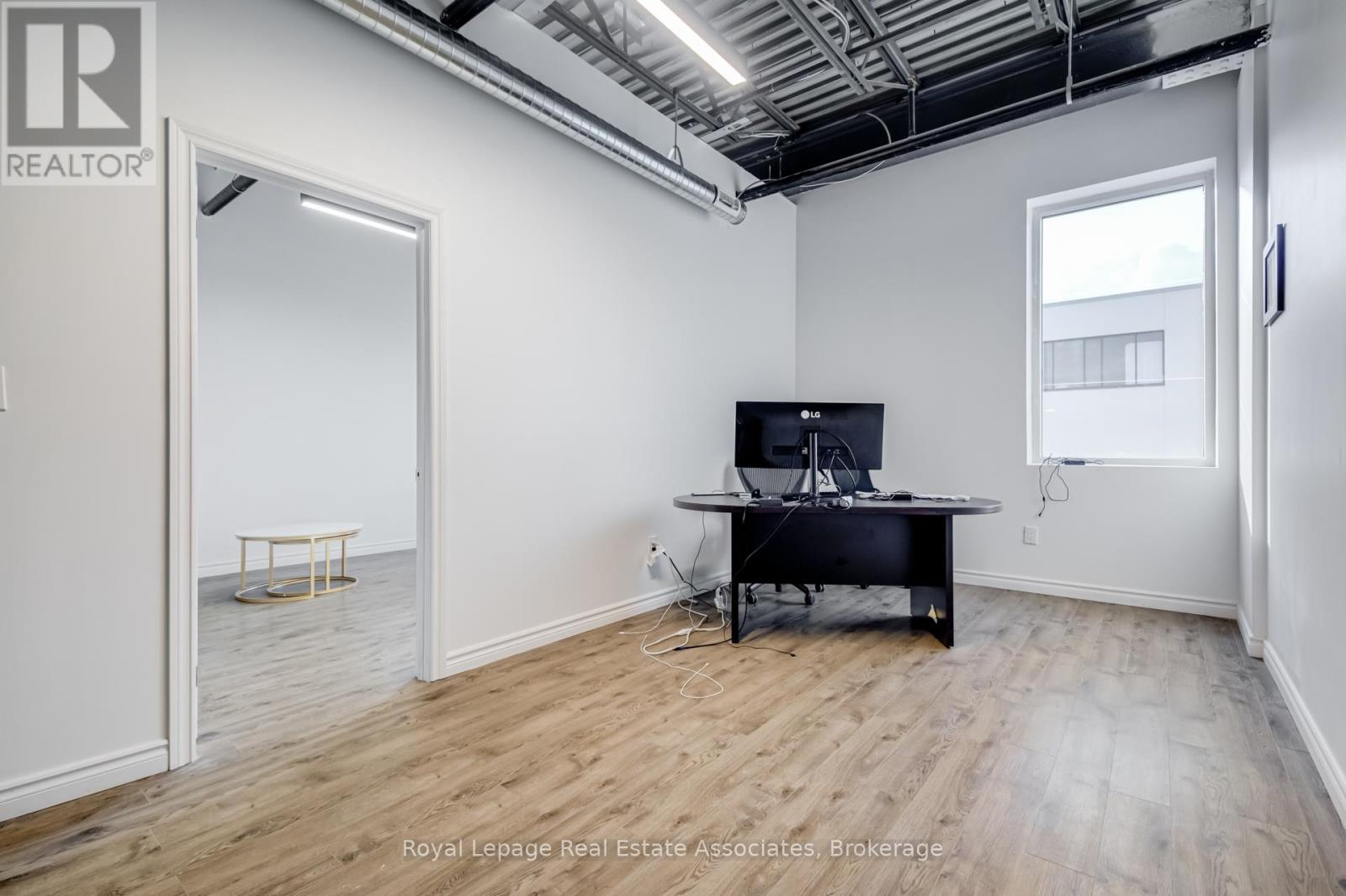 27 - 5250 Solar Drive, Mississauga, Ontario  L4W 0G4 - Photo 20 - W12339968