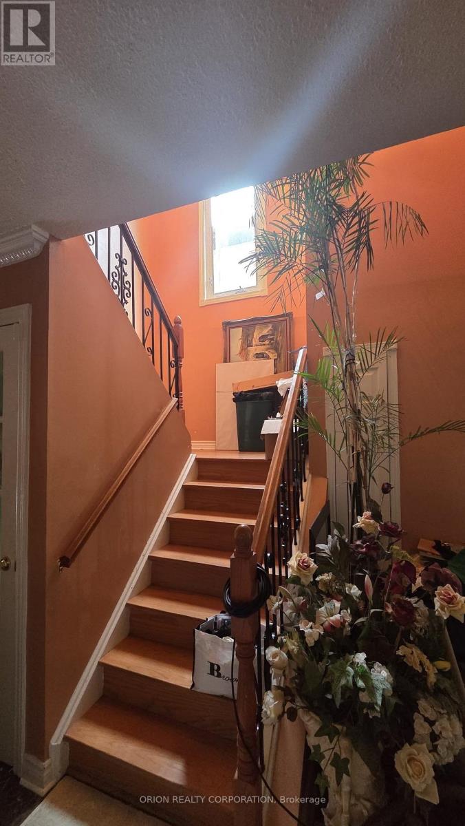 Property at 29 ABELARD AVENUE image 5