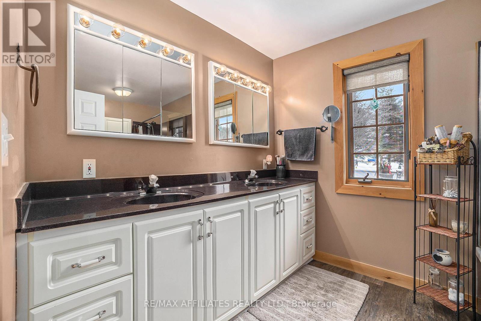 51 Mountain View Lane, Rideau Lakes, Ontario  K0G 1X0 - Photo 16 - X12340072