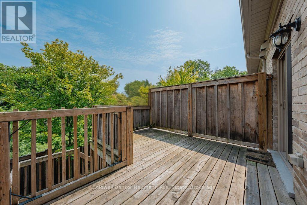 4 - 72 York Road, Guelph, Ontario  N1E 0M3 - Photo 35 - X12339260
