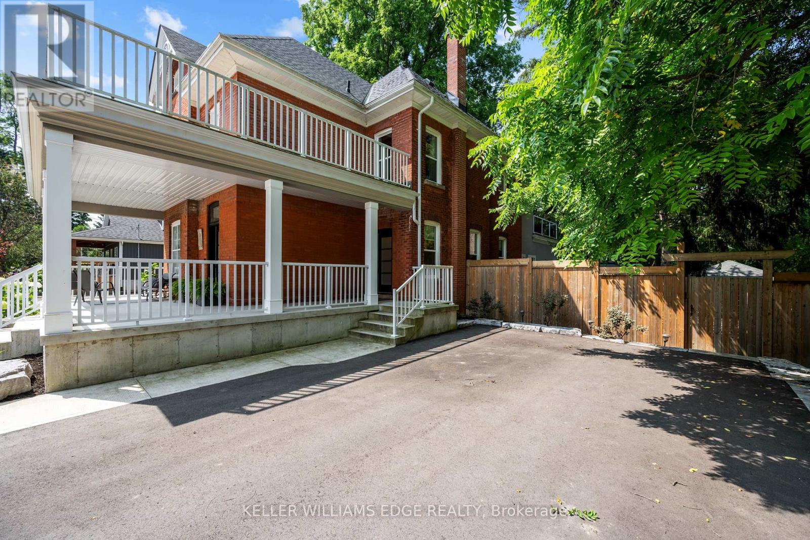 89 Lynden Road, Hamilton, Ontario  L0R 1T0 - Photo 5 - X12340039