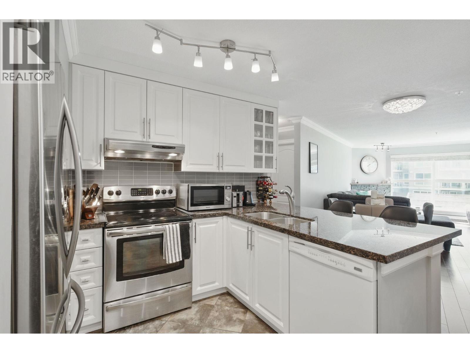 223 5880 Dover Crescent, Richmond, British Columbia  V7C 5P5 - Photo 7 - R3036305