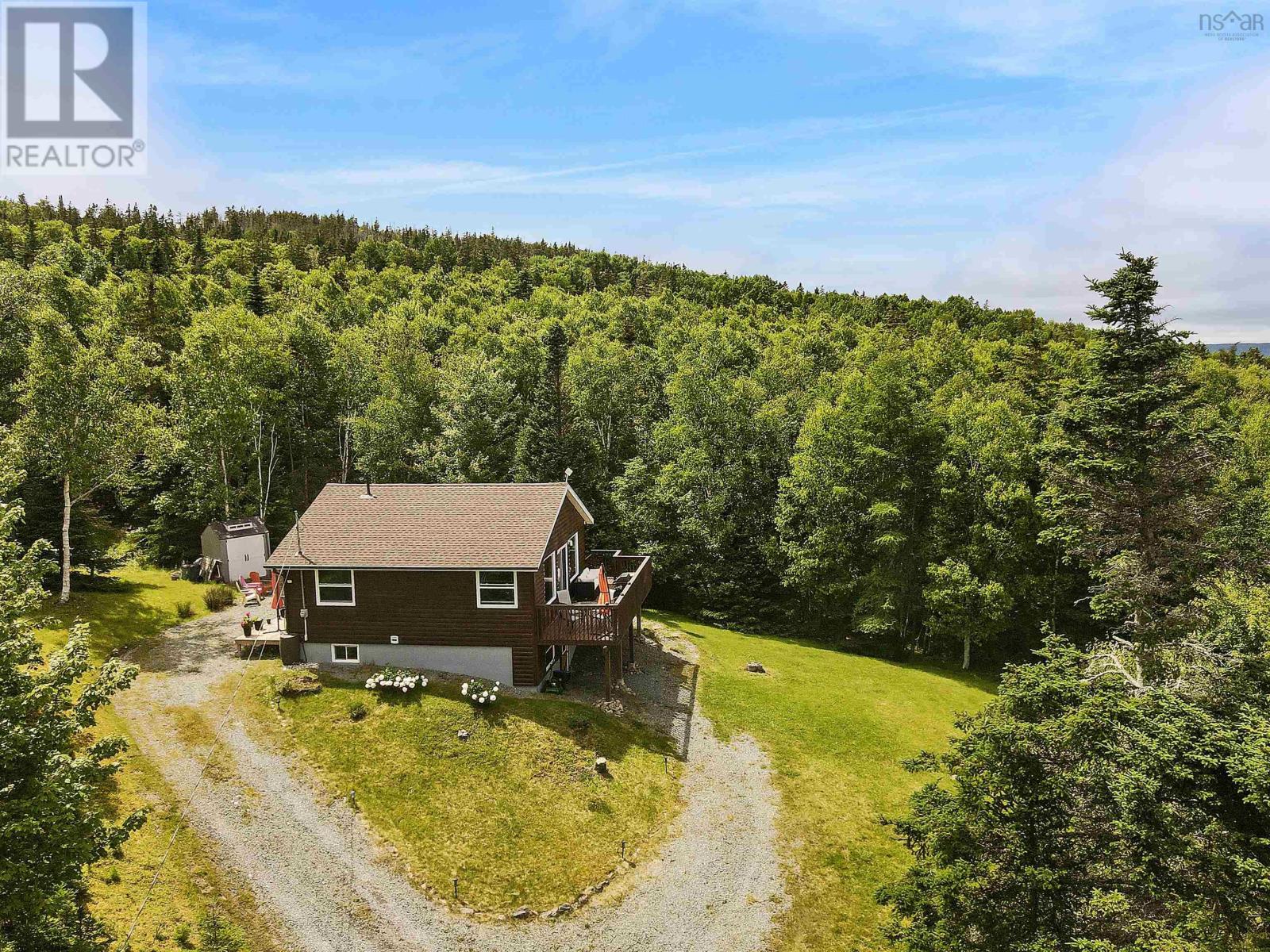 51 Nature Dream Boulevard, Roberta, Nova Scotia  B0E 3K0 - Photo 2 - 202517564