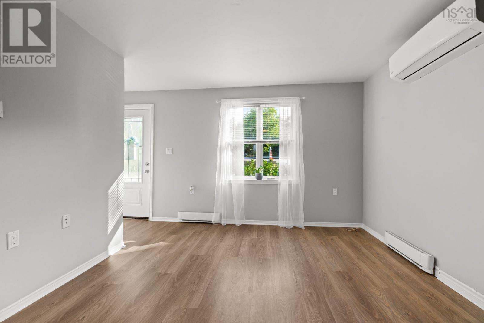 606 Herring Cove Road, Halifax, Nova Scotia  B3R 1X6 - Photo 13 - 202518096