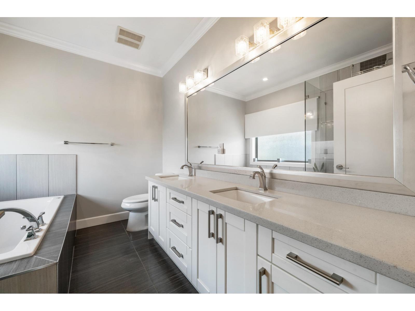 17112 3a Avenue, Surrey, British Columbia  V3Z 2X7 - Photo 10 - R3036180