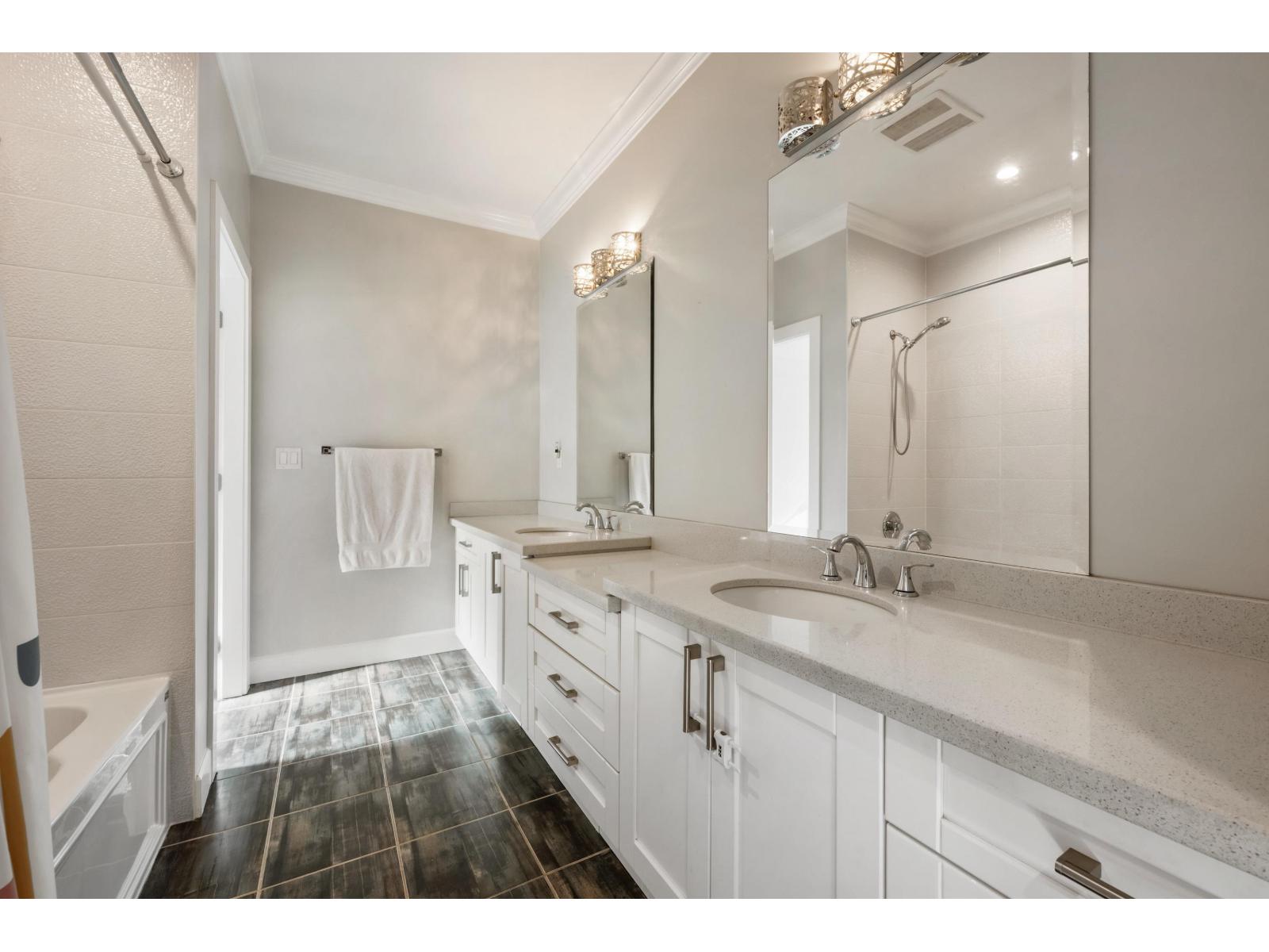 17112 3a Avenue, Surrey, British Columbia  V3Z 2X7 - Photo 13 - R3036180