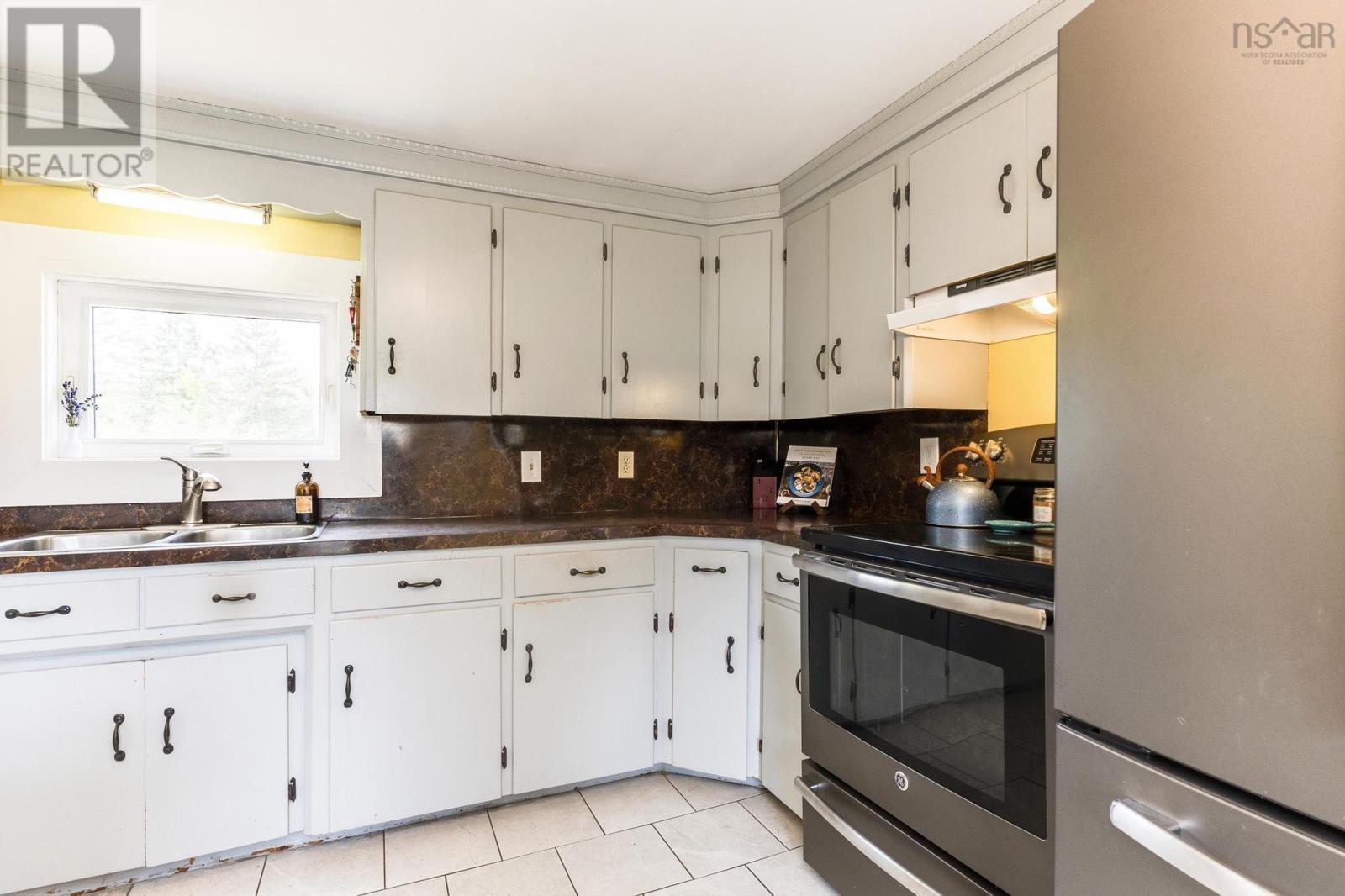 4333 12 Highway, South Alton, Nova Scotia  B4N 3V8 - Photo 8 - 202520340