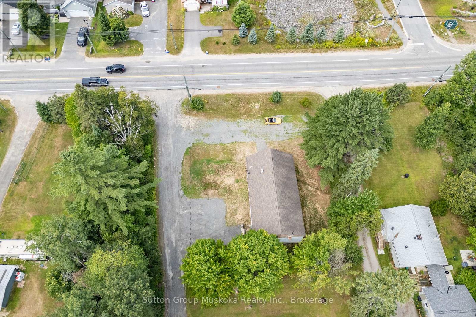 707 Muskoka Road 3 Road N, Huntsville, Ontario  P1H 1E1 - Photo 17 - X12340101