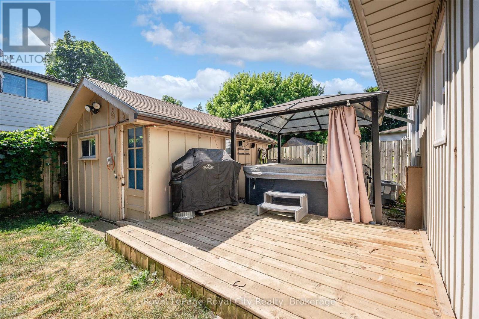 478 Pinetree Crescent, Cambridge, Ontario  N3H 4X5 - Photo 23 - X12340111