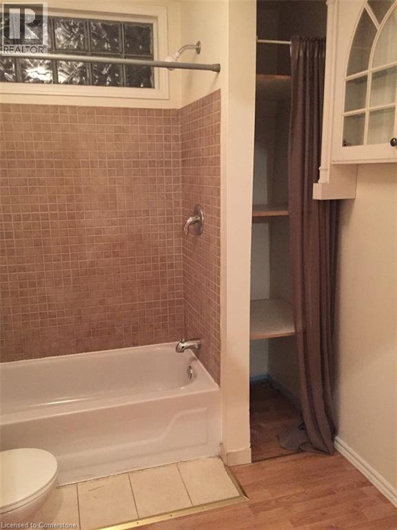 Property at 66 QUEEN Street S image 5